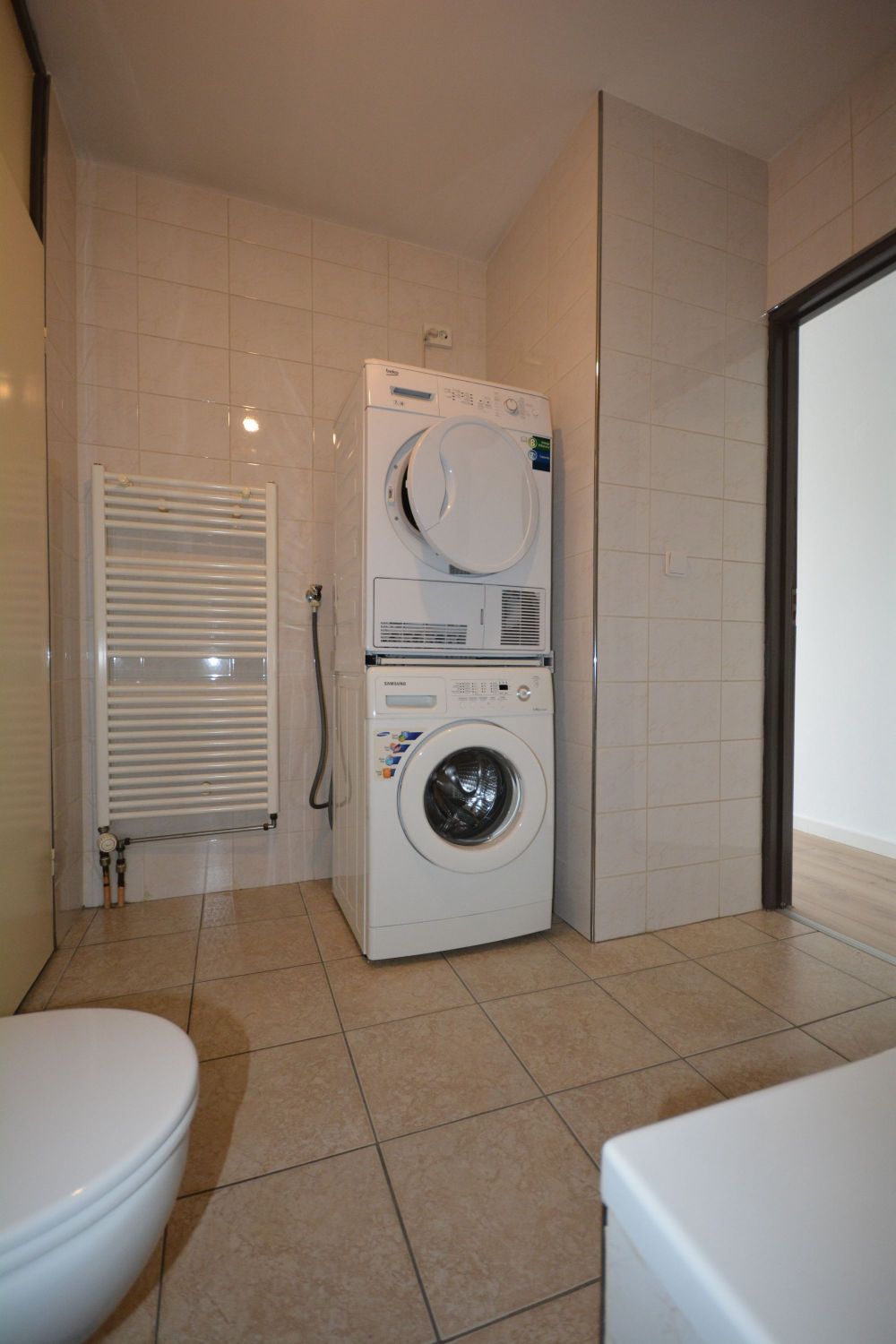 Wasmachine + Droger inclusief!